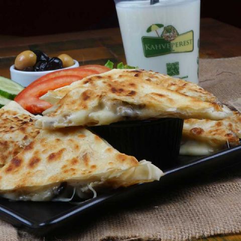 Mantar Kaşarlı Gözleme